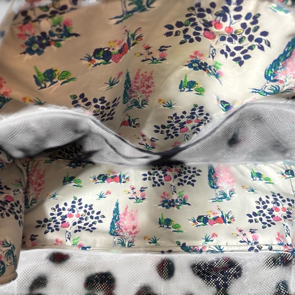 Vera Bradley Weekender Travel Bag - Garden Grove - Picture 5 of 7